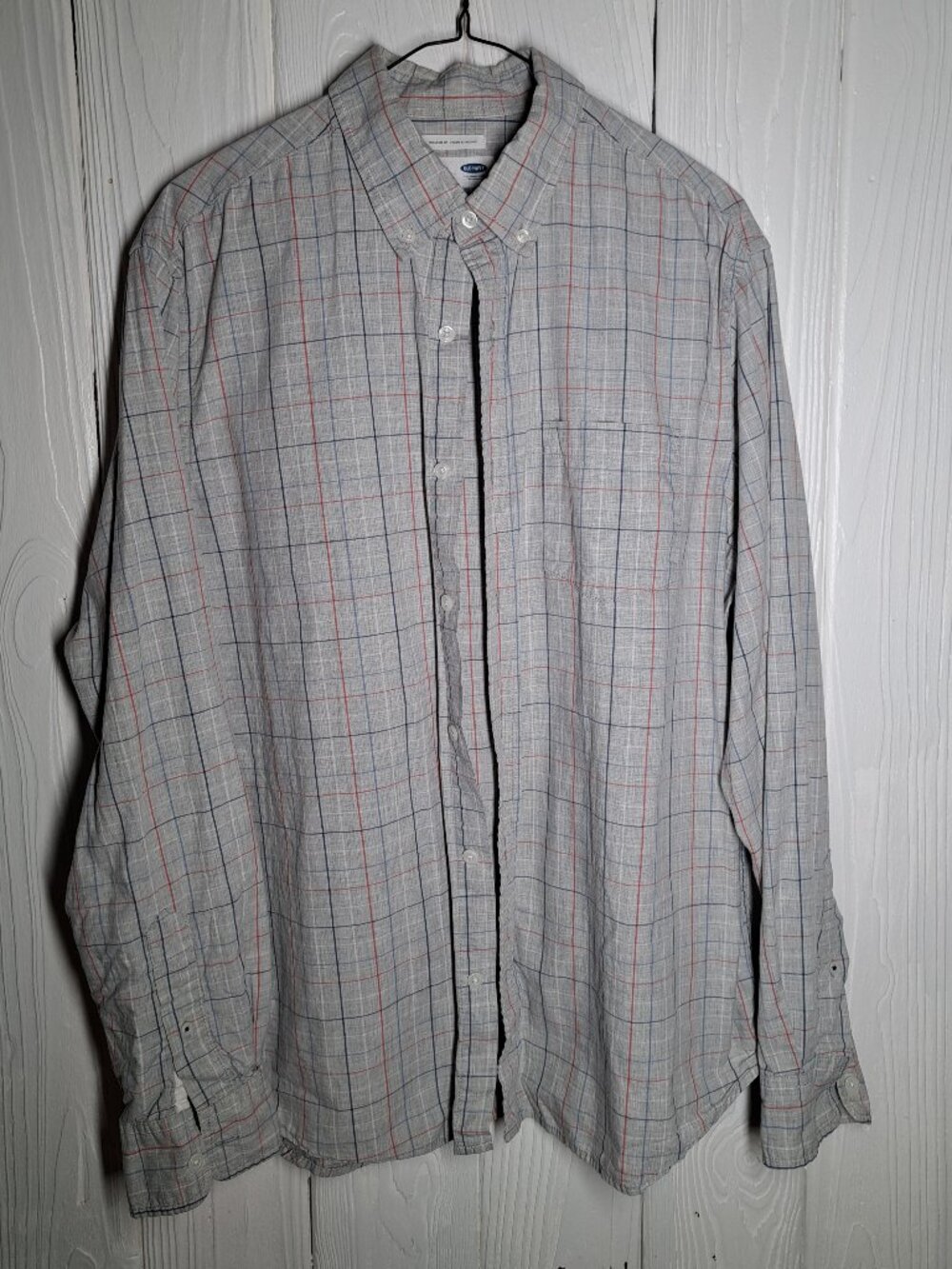 Men's Large Old Navy gray plaid regular fit classic long-sleeve shirt